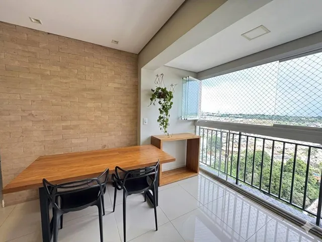 Apartamento com 10m² 3 quartos e 2 banheiros, à venda, no bairro Parque Jamaica em Londrina