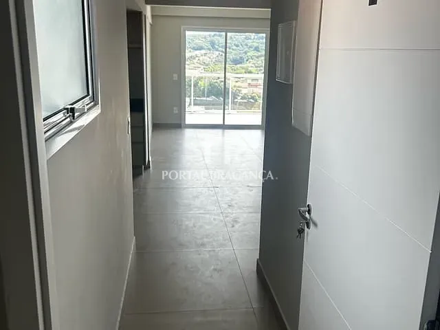 Apartamento 3 quartos e 2 banheiros, à venda ou para alugar, no bairro Centro em Bragança Paulista