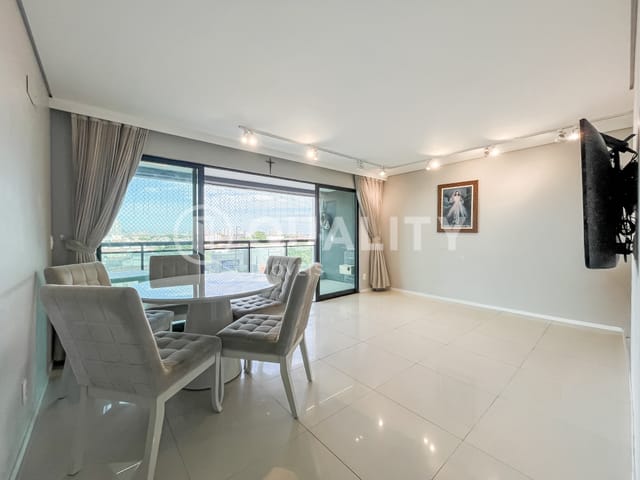 Apartamento 3 quartos e 3 banheiros, à venda, no bairro Parquelândia em Fortaleza