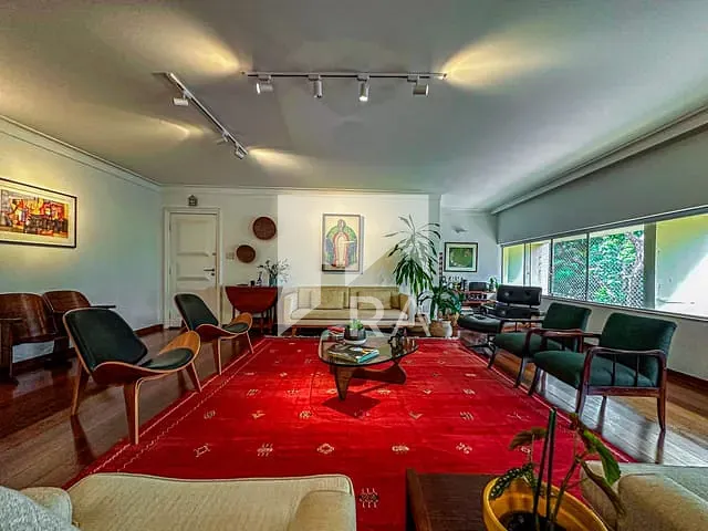 Apartamento 4 quartos e 4 banheiros, à venda, no bairro Asa Sul em Brasília