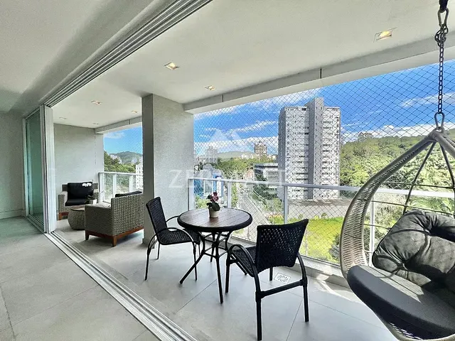 Apartamento com 271m² 3 quartos e 4 banheiros, à venda, no bairro Bom Retiro em Blumenau