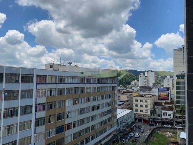 Apartamento 2 quartos e 1 banheiro, à venda, no bairro Centro em Juiz de Fora