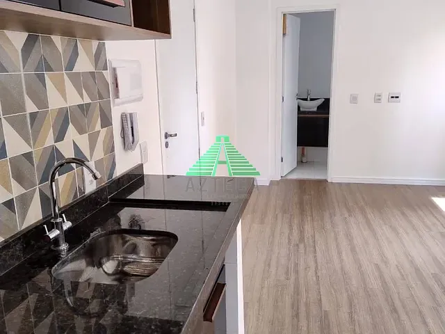 Kitnet 1 quarto e 1 banheiro, para alugar, no bairro Chácara Seis de Outubro em São Paulo