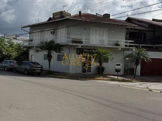 Apartamento 3 quartos e 2 banheiros, para alugar, no bairro Centro em Sapiranga
