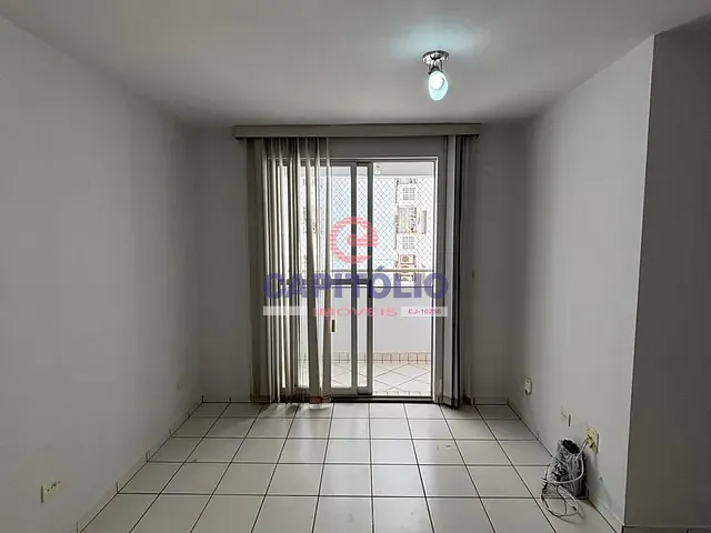 Apartamento 2 quartos e 2 banheiros, para alugar, no bairro Setor Bueno em Goiânia