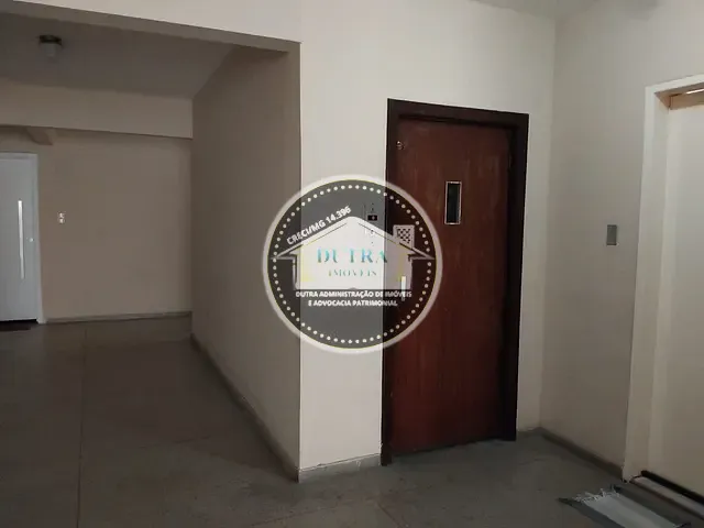 Apartamento com 62m² 1 quarto e 1 banheiro, para alugar, no bairro Centro em Juiz de Fora