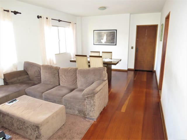 Foto do Apartamento - Apartamento à venda no Ed. GRAMADO com 3 dorm. (1 suíte) 1 vaga, R. Cambará, 589 Centro, Londrina, PR | EVIDÊNCIA Imóveis