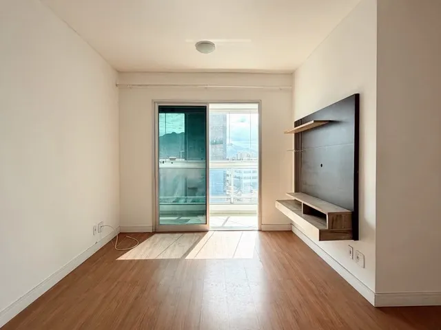 Apartamento com 65m² 2 quartos e 1 banheiro, à venda, no bairro Santa Luzia em Serra