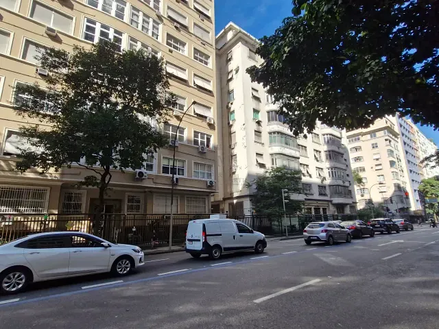 Apartamento 3 quartos e 3 banheiros, à venda, no bairro Copacabana em Rio de Janeiro
