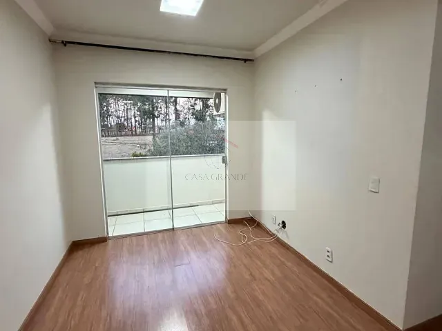 Apartamento 3 quartos e 1 banheiro, à venda, no bairro Manoel Müller em Rolândia