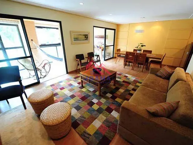 Apartamento 3 quartos e 5 banheiros, à venda ou para alugar, no bairro Villaggio Panamby em São Paulo