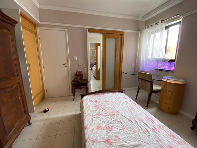 Apartamento 4 quartos e 4 banheiros, à venda, no bairro Treze de Julho em Aracaju