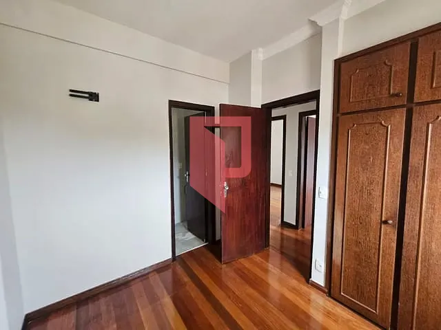 Apartamento com 720m² 3 quartos e 3 banheiros, à venda, no bairro Caiçaras em Belo Horizonte
