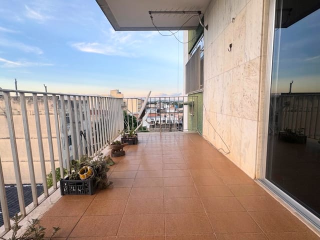 Apartamento com 82m² 2 quartos e 2 banheiros, à venda, no bairro Olaria em Rio de Janeiro