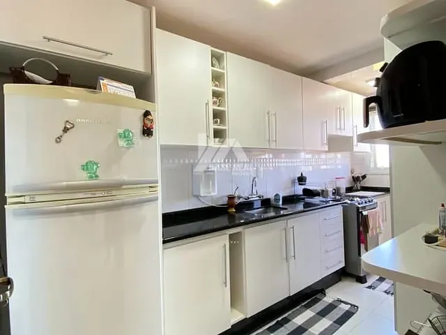 Apartamento com 88m² 2 quartos e 1 banheiro, à venda, no bairro Órfãs em Ponta Grossa