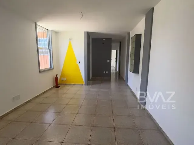 Apartamento com 68m² 2 quartos e 1 banheiro, à venda, no bairro Braga em Cabo Frio