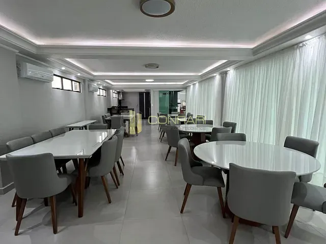 Apartamento com 140m² 3 quartos e 3 banheiros, à venda, no bairro Meia Praia em Itapema