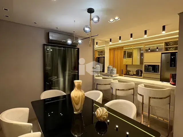 Apartamento 2 quartos e 2 banheiros, à venda, no bairro Centro em Rolândia