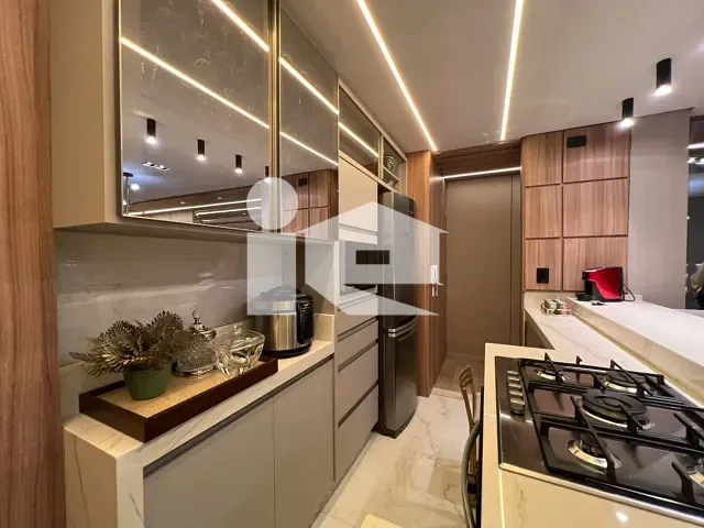 Apartamento 2 quartos e 2 banheiros, à venda, no bairro Centro em Rolândia