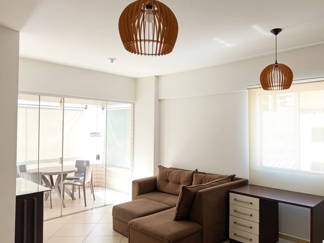 Apartamento 2 quartos e 3 banheiros, à venda ou para alugar, no bairro Pituba em Salvador