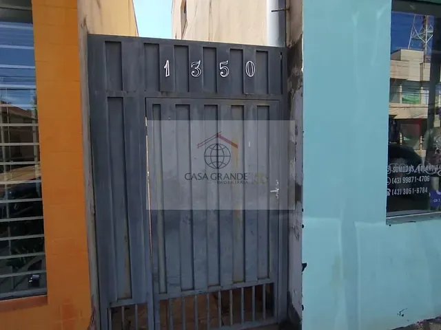 Apartamento 5 quartos e 1 banheiro, para alugar, no bairro Centro em Rolândia