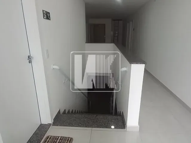Apartamento 2 quartos e 1 banheiro, à venda, no bairro Vila Palmares em Santo André