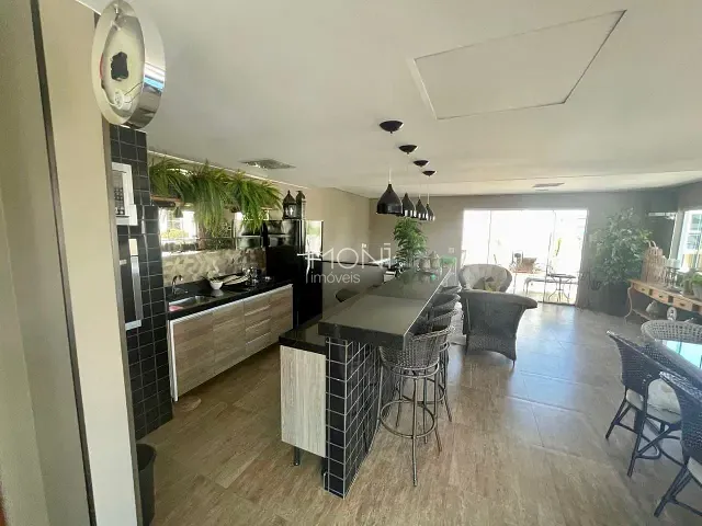 Casa 4 quartos e 4 banheiros, à venda, no bairro Guará I em Brasília