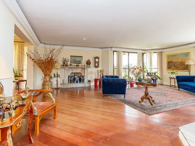 Apartamento 4 quartos e 5 banheiros, à venda, no bairro Santa Cecília em São Paulo