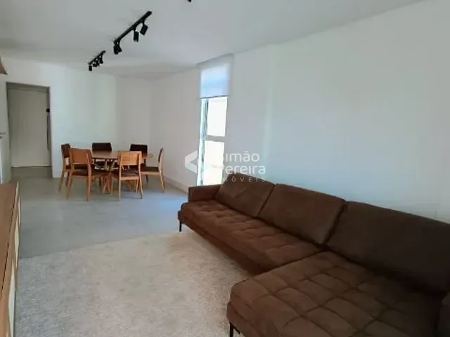 Apartamento com 200m² 4 quartos e 4 banheiros, à venda, no bairro Centro em Juiz de Fora