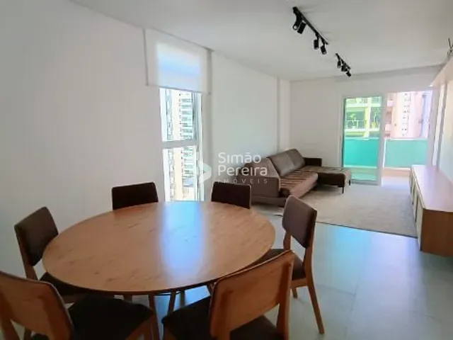Apartamento com 200m² 4 quartos e 4 banheiros, à venda, no bairro Centro em Juiz de Fora