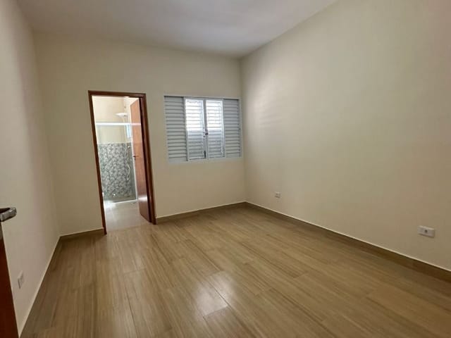 Apartamento com 100m², para alugar, no bairro Jardim Nova Extrema em Extrema