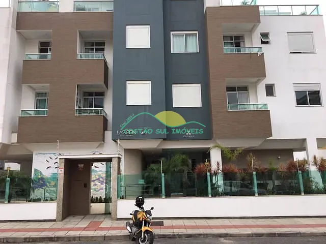 Apartamento 2 quartos e 2 banheiros, para alugar, no bairro Rio Tavares em Florianópolis