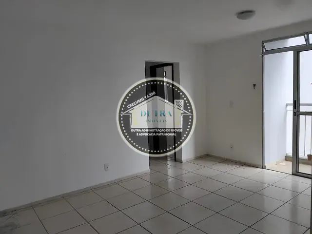 Apartamento 2 quartos e 1 banheiro, para alugar, no bairro Estrela Sul em Juiz de Fora