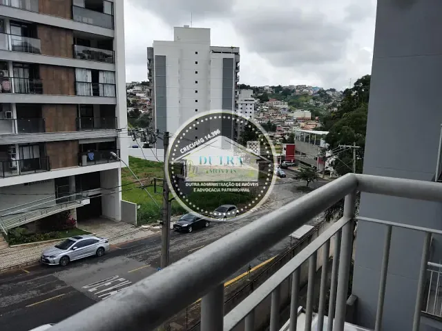 Apartamento 2 quartos e 1 banheiro, para alugar, no bairro Estrela Sul em Juiz de Fora