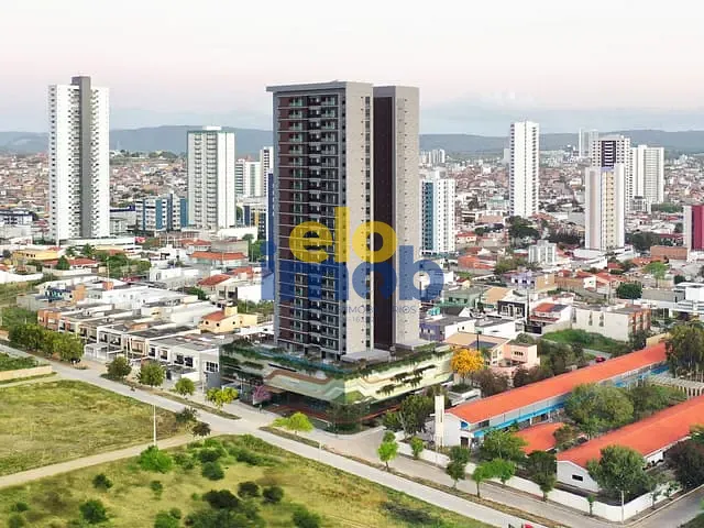 Apartamento 3 quartos e 2 banheiros, à venda, no bairro Maurício de Nassau em Caruaru