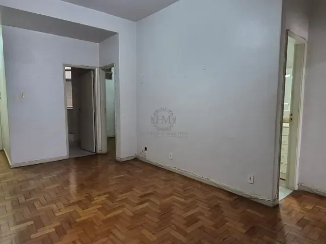 Apartamento com 60m² 1 quarto e 2 banheiros, à venda, no bairro Copacabana em Rio de Janeiro