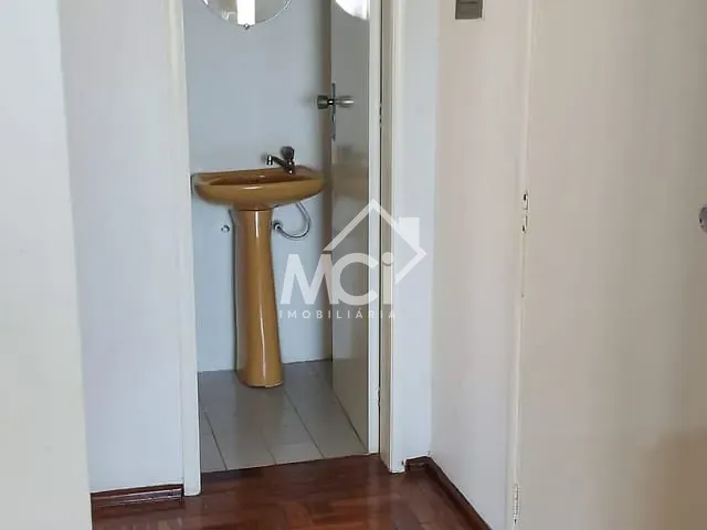 Apartamento 2 quartos e 2 banheiros, à venda, no bairro Centro em Pelotas