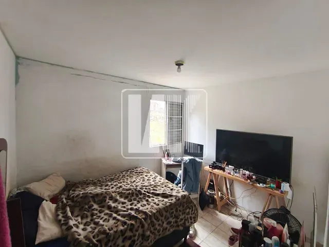 Apartamento 2 quartos e 1 banheiro, à venda, no bairro Vila Sacadura Cabral em Santo André