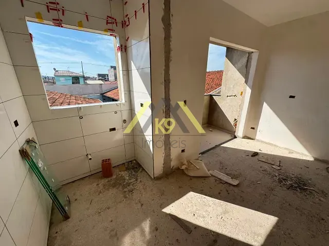 Apartamento 2 quartos e 1 banheiro, à venda, no bairro Guaraituba em Colombo