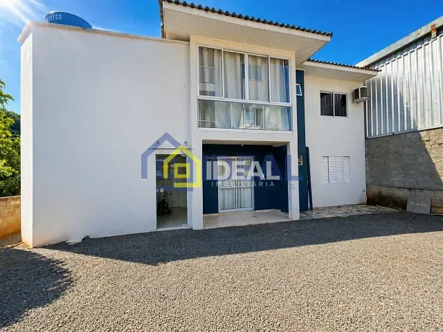 Apartamento com 70m² 3 quartos e 1 banheiro, à venda, no bairro Itaíba em Concórdia