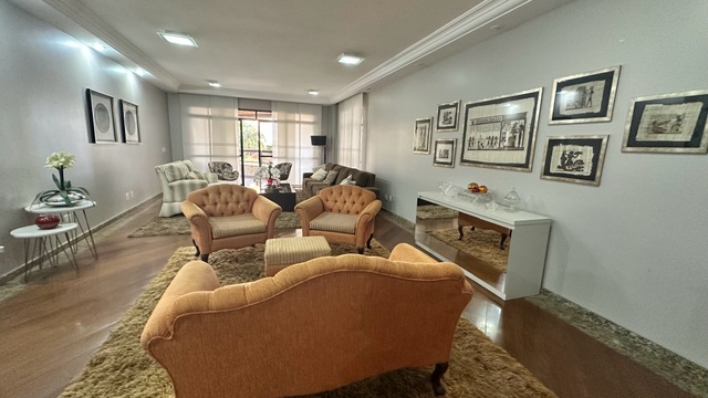 Apartamento 4 quartos e 6 banheiros, à venda, no bairro Centro em Londrina