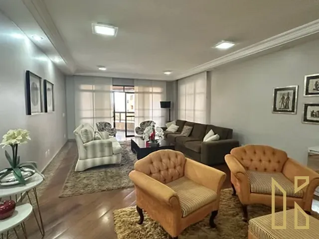 Apartamento 4 quartos e 6 banheiros, à venda, no bairro Centro em Londrina