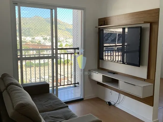 Apartamento com 45m² 2 quartos e 1 banheiro, para alugar, no bairro Engenho de Dentro em Rio de Janeiro
