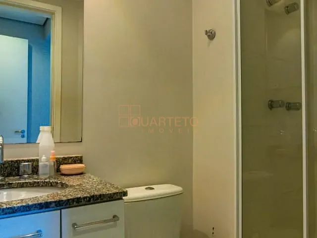 Apartamento 1 quarto e 2 banheiros, à venda, no bairro Vila Anastácio em São Paulo