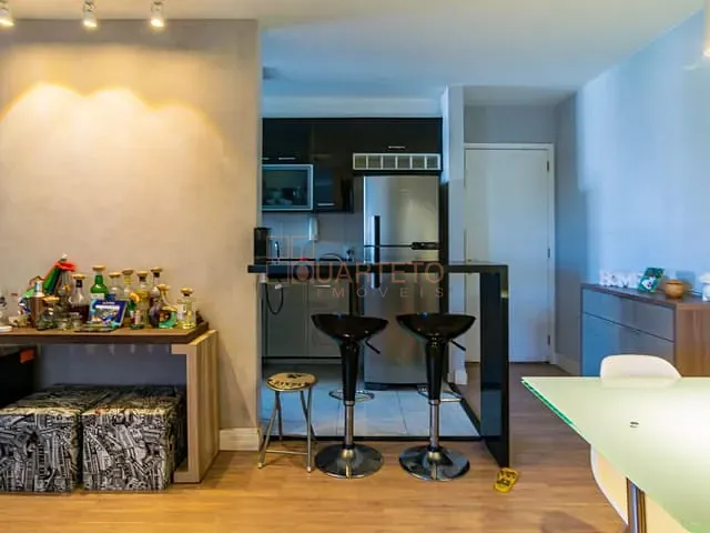 Apartamento 1 quarto e 2 banheiros, à venda, no bairro Vila Anastácio em São Paulo