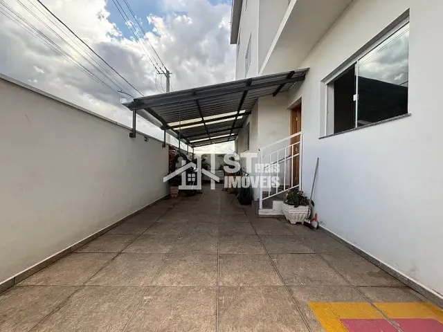Apartamento 3 quartos e 1 banheiro, à venda, no bairro Morada Dos Passaros em Andradas