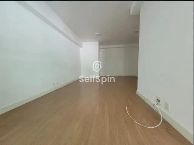 Apartamento com 70m² 2 quartos e 1 banheiro, para alugar, no bairro Icaraí em Niterói