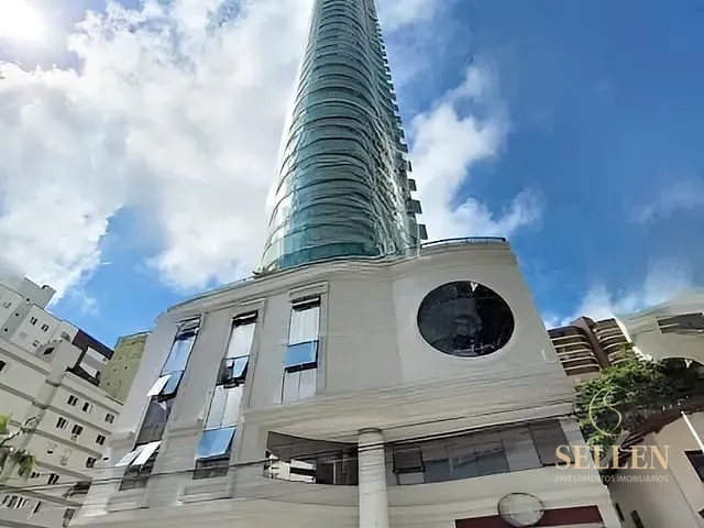 Apartamento 3 quartos e 3 banheiros, à venda, no bairro Centro em Balneário Camboriú