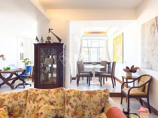 Apartamento 3 quartos e 2 banheiros, à venda, no bairro Leme em Rio de Janeiro