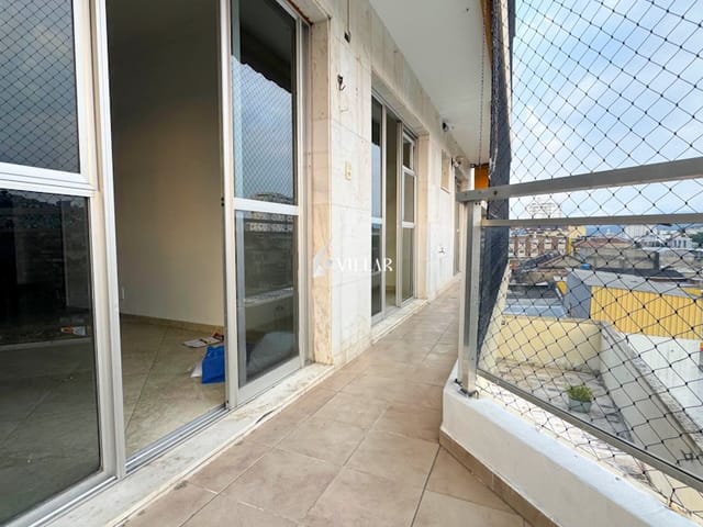 Apartamento com 99m² 2 quartos e 2 banheiros, à venda, no bairro Olaria em Rio de Janeiro